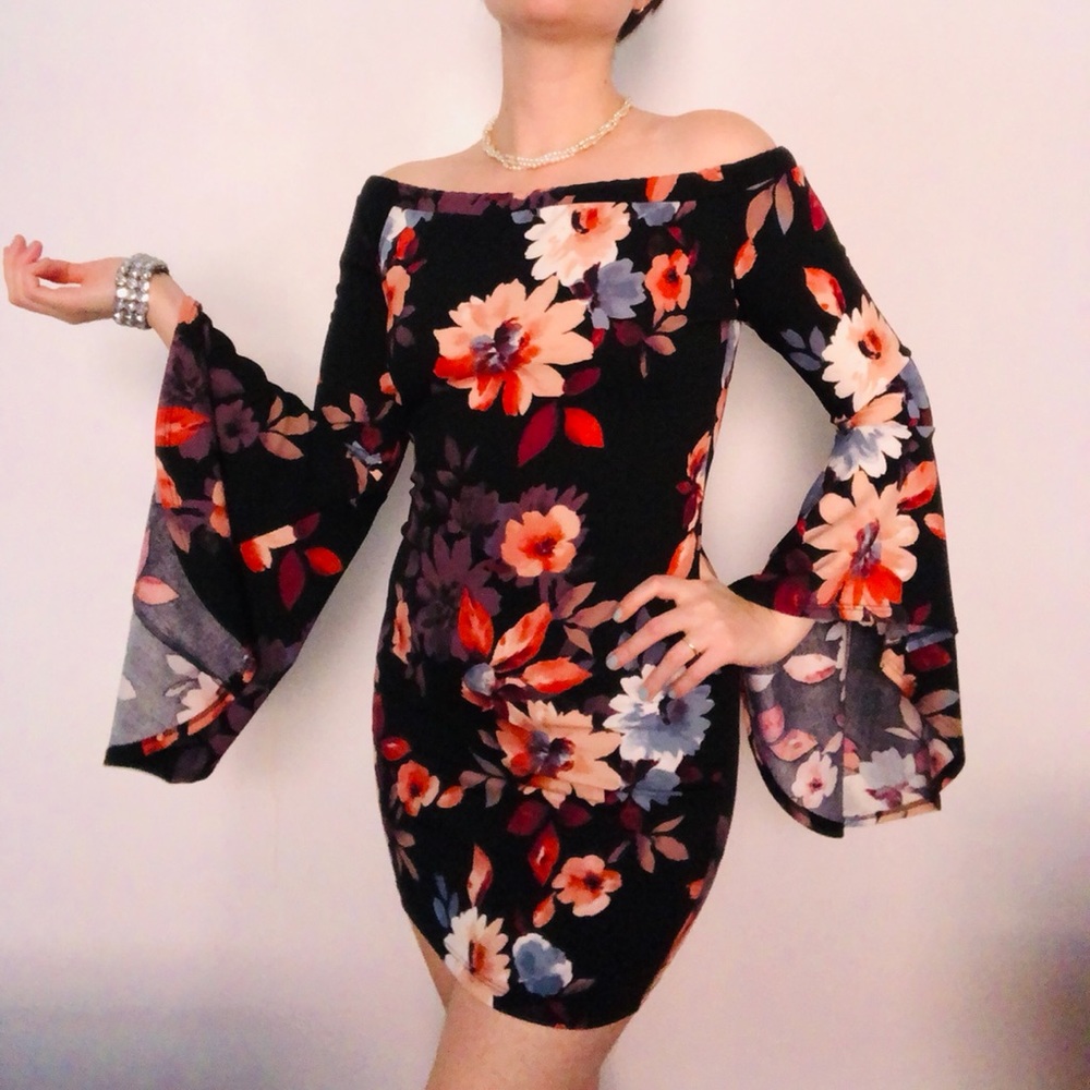 Flower print mini dress